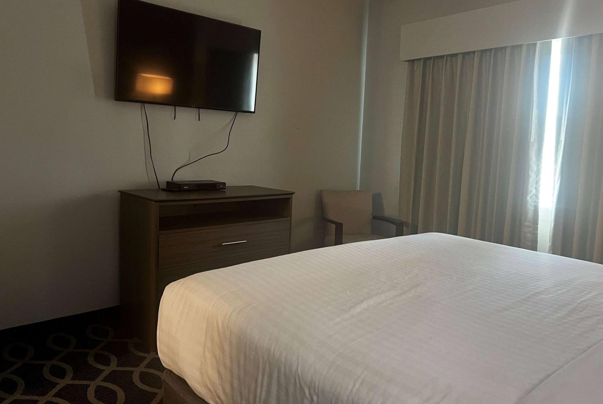 Wingate By Wyndham Humble/Houston Intercontinental Airport Hotel Exterior foto